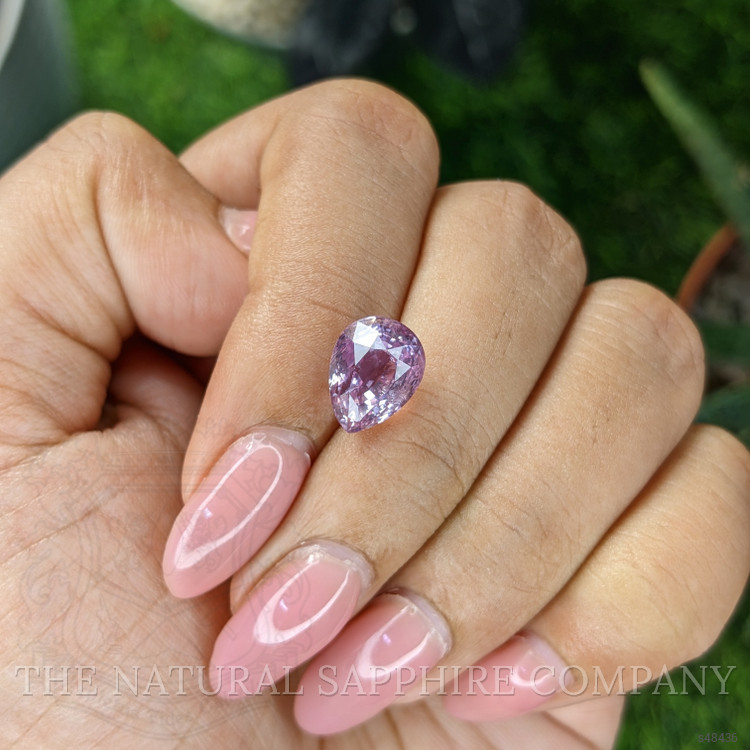 4.51 Ct. Purplish Pink Sapphire from Ceylon (Sri Lanka)