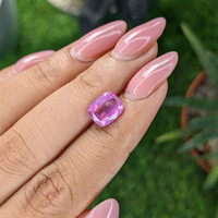 3.06 Ct. Purplish Pink Sapphire from Ceylon (Sri Lanka) Life Style