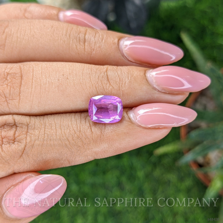 3.06 Ct. Purplish Pink Sapphire from Ceylon (Sri Lanka)