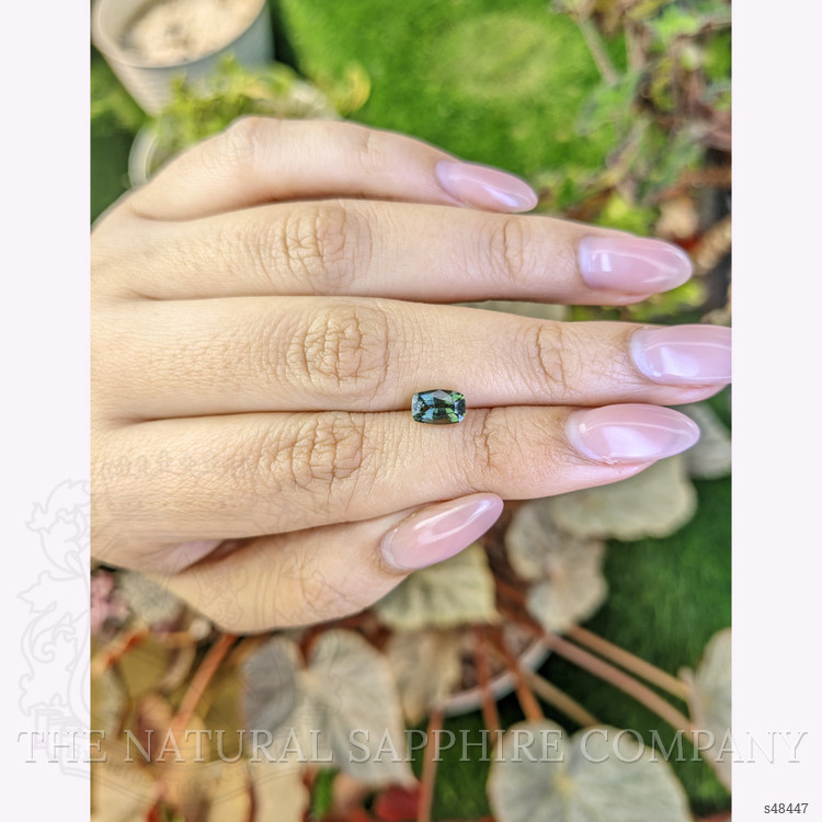 1.04 Ct. Bluish Green Sapphire from Ceylon (Sri Lanka)