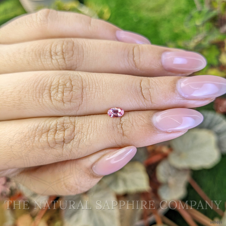 0.33 Ct. Padparadscha Sapphire from Ceylon (Sri Lanka)