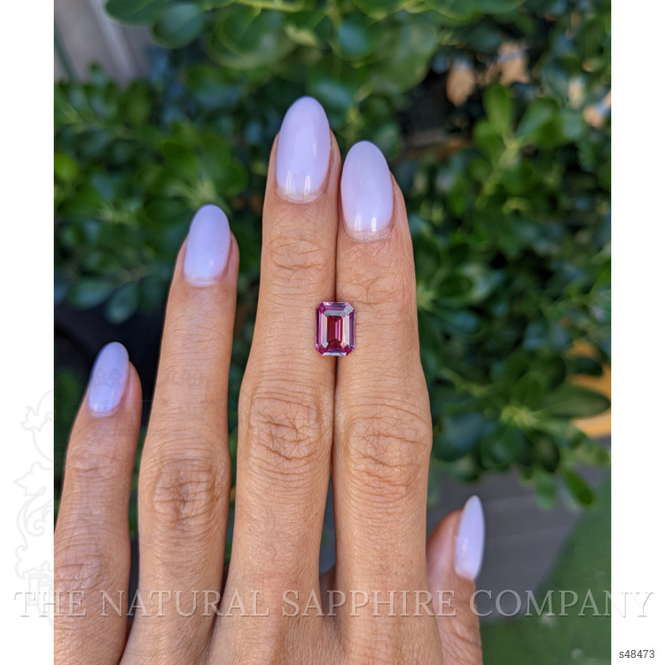 2.05 Ct. Pink Sapphire from Ceylon (Sri Lanka)