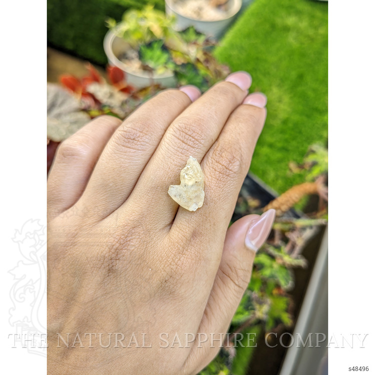 9.37 Ct. Yellow Sapphire from Ceylon (Sri Lanka)