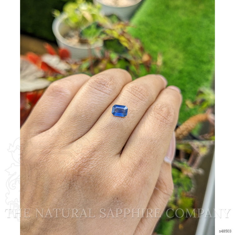 0.97 Ct. Blue Sapphire from Ceylon (Sri Lanka)