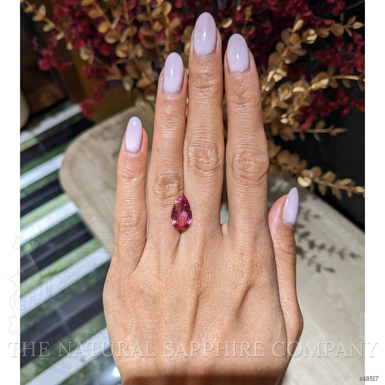 4.55 Ct. Padparadscha Sapphire from Ceylon (Sri Lanka)