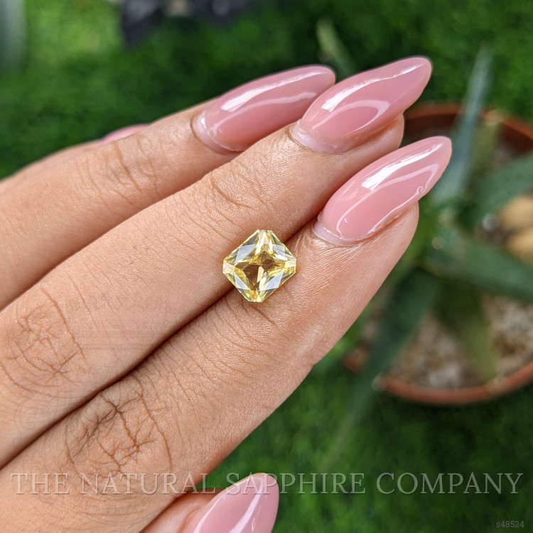 1.92 Ct. Yellow Sapphire from Ceylon (Sri Lanka)