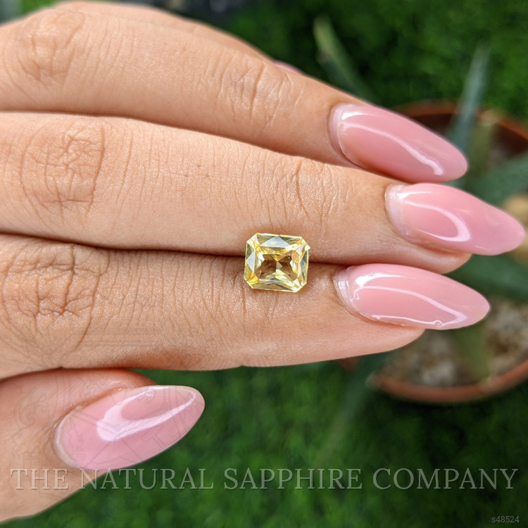 1.92 Ct. Yellow Sapphire from Ceylon (Sri Lanka)