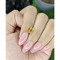 1.01 Ct. Yellow Sapphire from Ceylon (Sri Lanka) Life Style