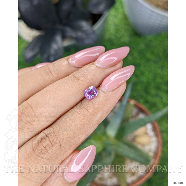 1.03 Ct. Pinkish Purple Sapphire from Ceylon (Sri Lanka)