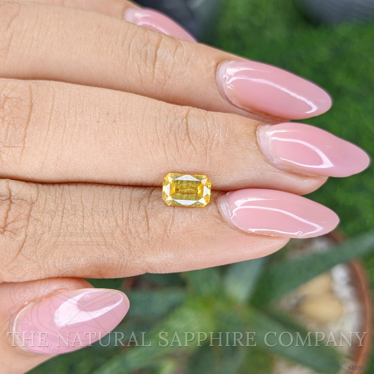 1.07 Ct. Yellow Sapphire from Ceylon (Sri Lanka)