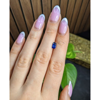 1.01 Ct. Blue Sapphire from Ceylon (Sri Lanka) Life Style
