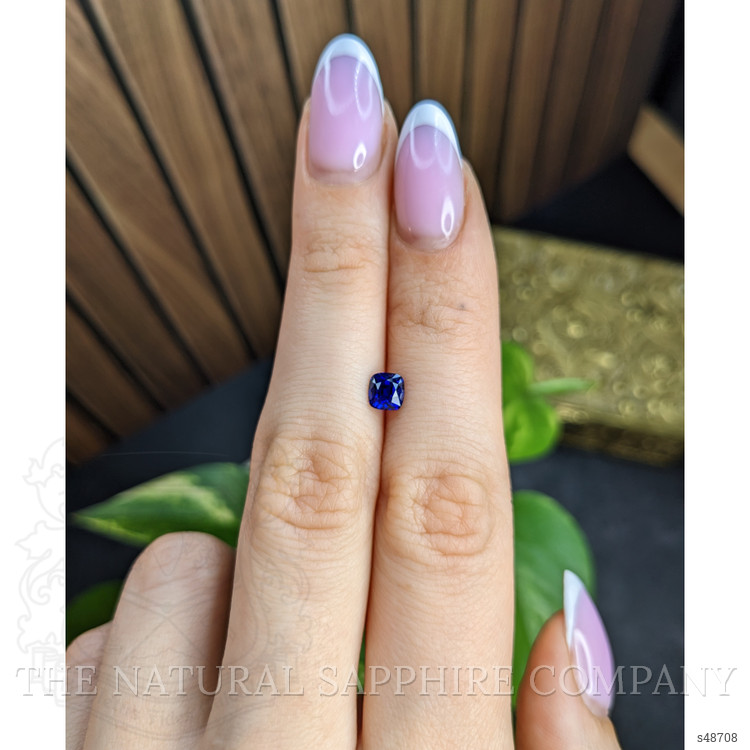 0.91 Ct. Blue Sapphire from Ceylon (Sri Lanka)