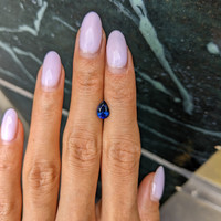 1.32 Ct. Blue Sapphire from Ceylon (Sri Lanka) Life Style
