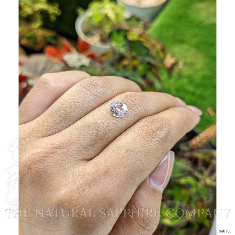 1.45 Ct. Pink Sapphire from Ceylon (Sri Lanka)