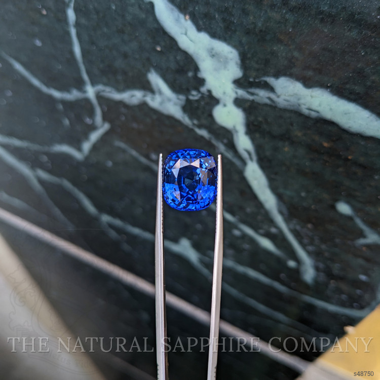 14.98 Ct. Blue Sapphire from Ceylon (Sri Lanka)