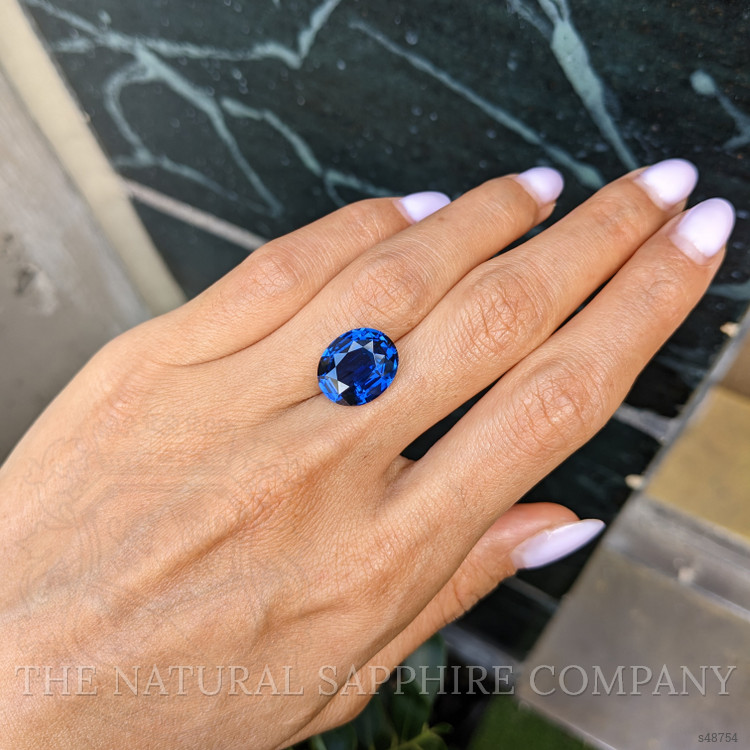9.73 Ct. Blue Sapphire from Ceylon (Sri Lanka)
