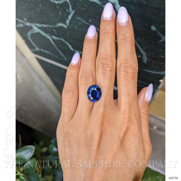 9.73 Ct. Blue Sapphire from Ceylon (Sri Lanka)
