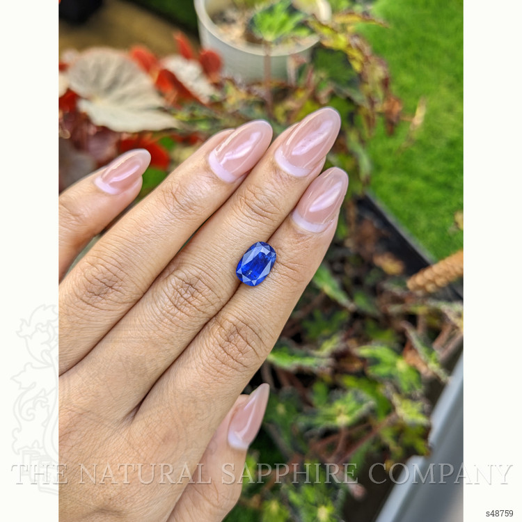 3.53 Ct. Blue Sapphire from Ceylon (Sri Lanka)