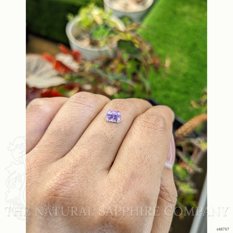 1.03 Ct. Pinkish Purple Sapphire from Ceylon (Sri Lanka)