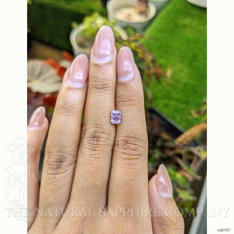 1.03 Ct. Pinkish Purple Sapphire from Ceylon (Sri Lanka)