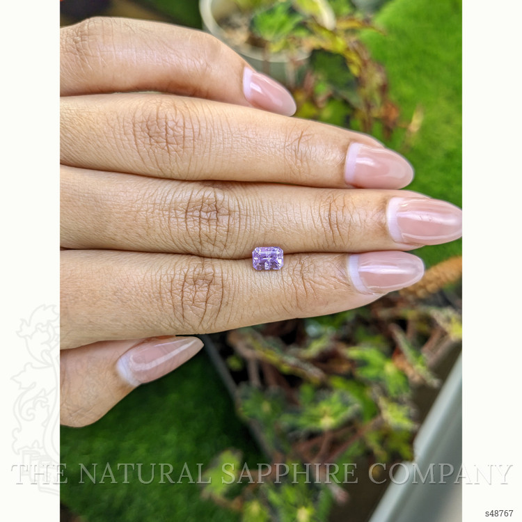 1.03 Ct. Pinkish Purple Sapphire from Ceylon (Sri Lanka)