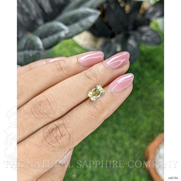 1.55 Ct. Yellow Sapphire from Ceylon (Sri Lanka)