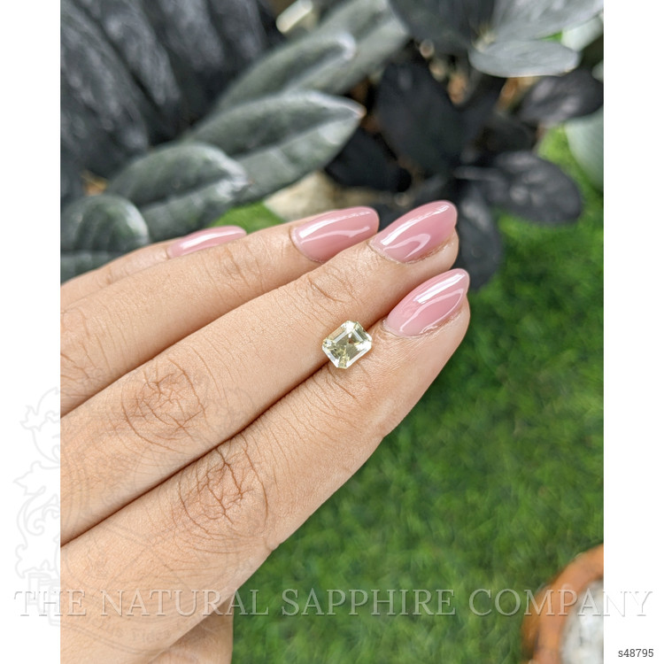 1.18 Ct. Yellow Sapphire from Ceylon (Sri Lanka)