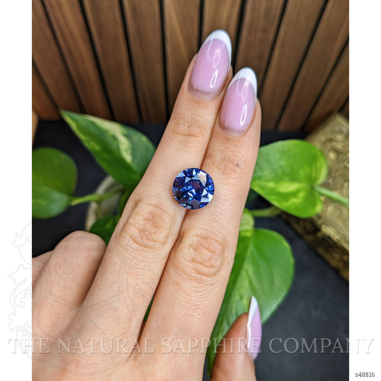 8.60 Ct. Blue Sapphire from Ceylon (Sri Lanka)