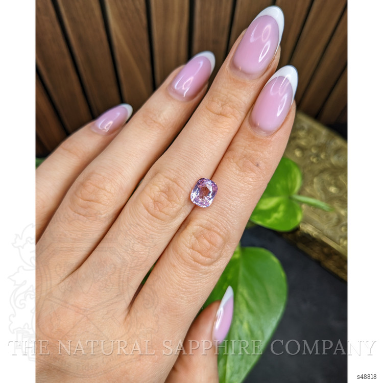 2.54 Ct. Pink Sapphire from Ceylon (Sri Lanka)