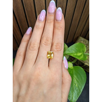 5.14 Ct. Yellow Sapphire from Ceylon (Sri Lanka) Life Style