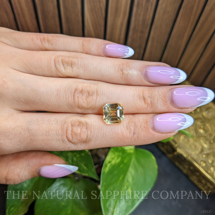 7.61 Ct. Yellow Sapphire from Ceylon (Sri Lanka)