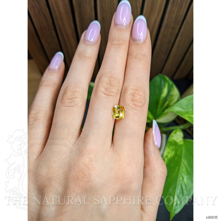 2.61 Ct. Yellow Sapphire from Ceylon (Sri Lanka)