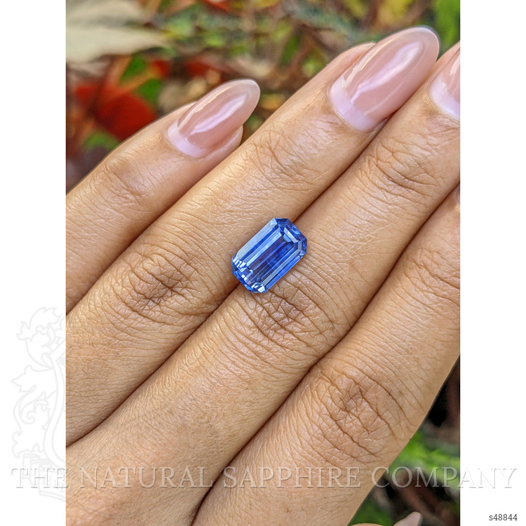 4.97 Ct. Blue Sapphire from Ceylon (Sri Lanka)