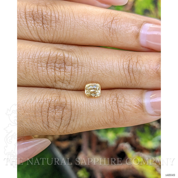 1.26 Ct. Yellow Sapphire from Ceylon (Sri Lanka)