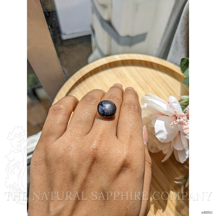 13.86 Ct. Purplish Blue Cabochon Star Spinel from Ceylon (Sri Lanka)