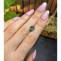 2.68 Ct. Green Sapphire from Madagascar Life Style