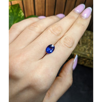 3.25 Ct. Purplish Blue Sapphire from Ceylon (Sri Lanka) Life Style