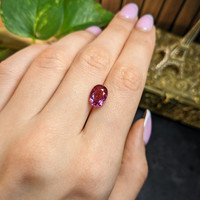4.02 Ct. Purplish Pink Sapphire from Ceylon (Sri Lanka) Life Style