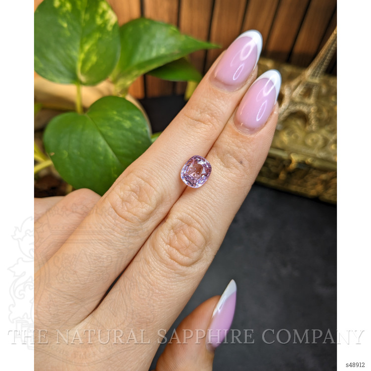 3.53 Ct. Purplish Pink Sapphire from Ceylon (Sri Lanka)