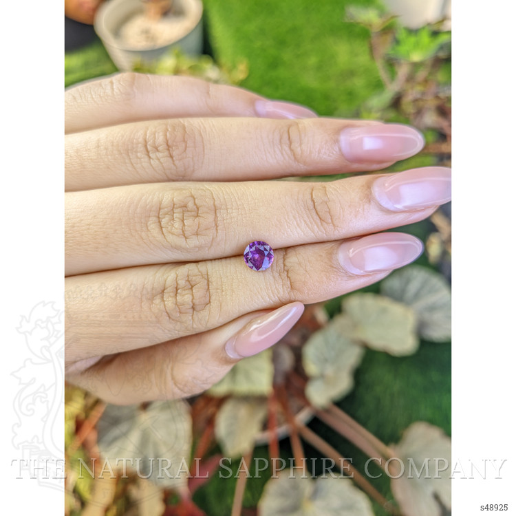 1.06 Ct. Pinkish Purple Sapphire from Ceylon (Sri Lanka)