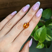 9.05 Ct. Yellowish Orange Sapphire from Ceylon (Sri Lanka) Life Style