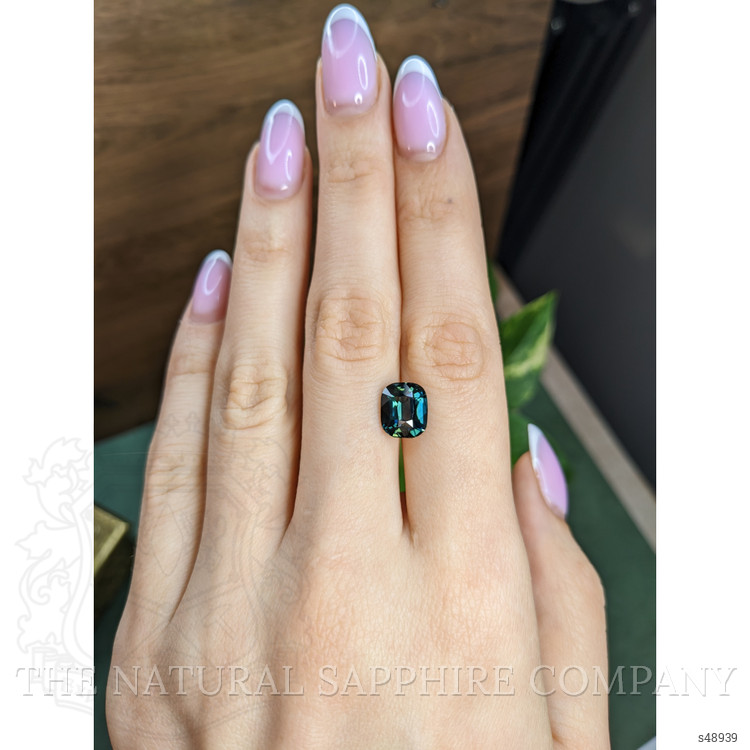 4.12 Ct. Greenish Blue Sapphire