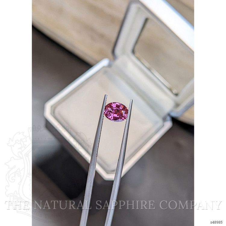 1.59 Ct. Pink Sapphire from Ceylon (Sri Lanka)