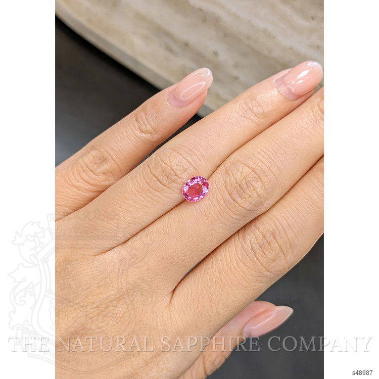 1.06 Ct. Pink Sapphire from Ceylon (Sri Lanka)