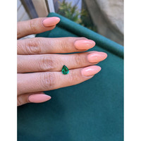 1.01 Ct. Emerald from Zambia Life Style