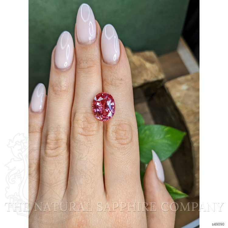 10.53 Ct. Padparadscha Sapphire from Ceylon (Sri Lanka)