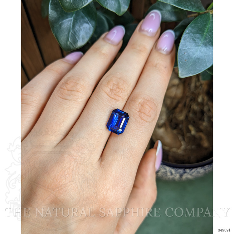 6.54 Ct. Blue Sapphire from Ceylon (Sri Lanka)