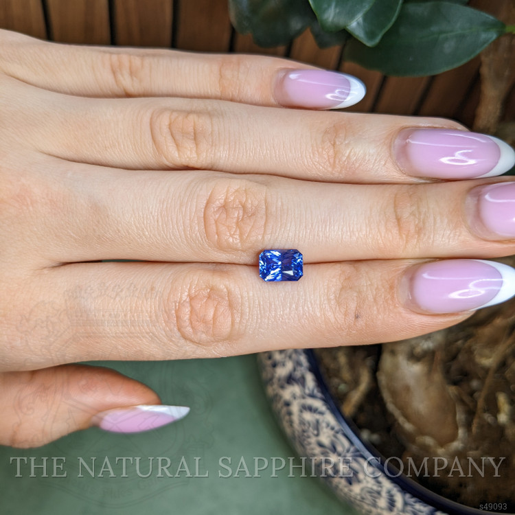 2.17 Ct. Blue Sapphire from Ceylon (Sri Lanka)