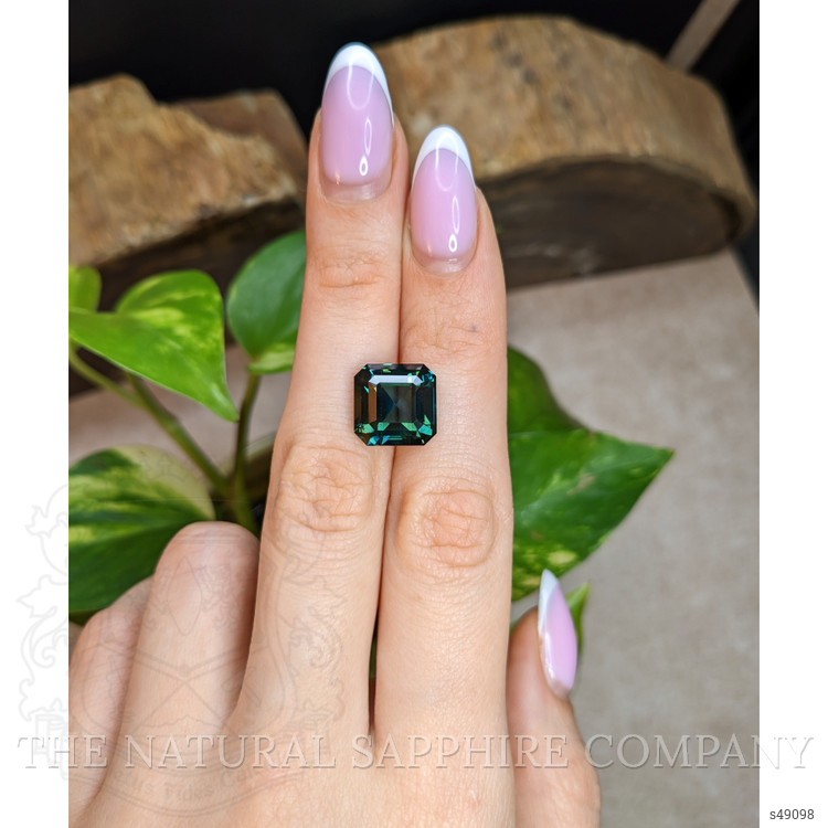 11.52 Ct. Bluish Green Sapphire from Madagascar