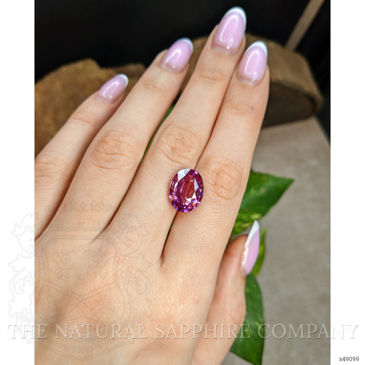 10.00 Ct. Purplish Pink Sapphire from Madagascar